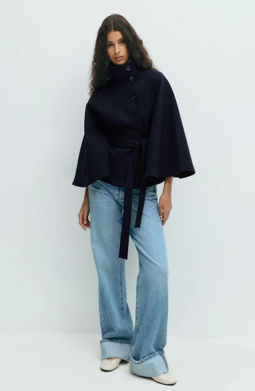 Leya - Cape Leya